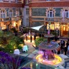 london hotel near buckingham palace with courtyard