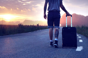 declutter your travel bag