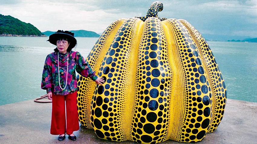 art + pumpkin + fashion = speechless  Yayoi kusama, Yayoi, Louis vuitton  yayoi kusama