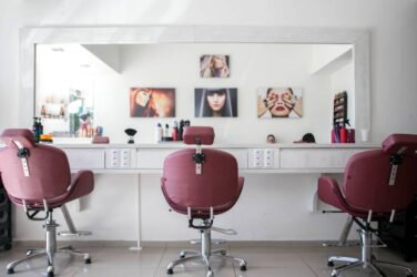 Set Up Own Beauty Salon