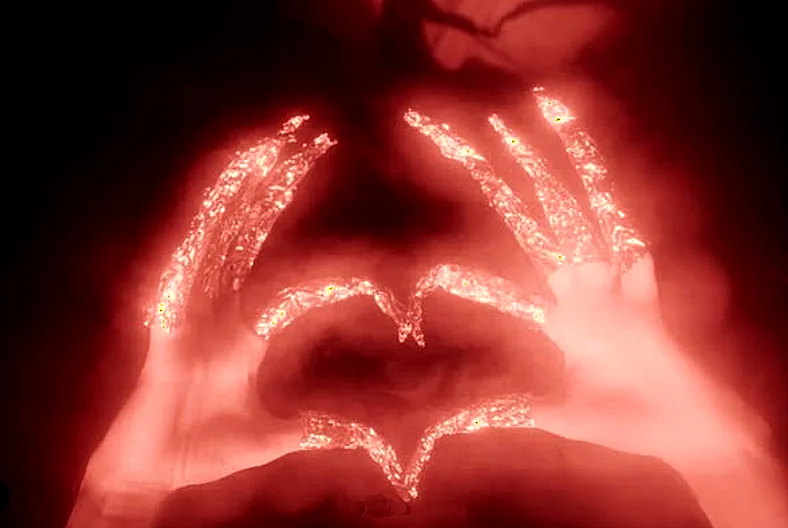 Eat GIRLS – A majestic musical connection, a holy energy