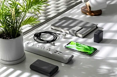 Essential Phone Accessories That Transform Devices Into Powerful Multi-Purpose Tools