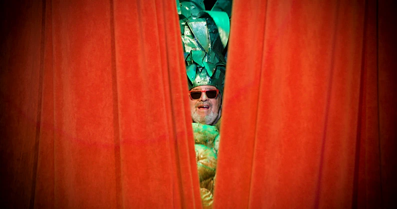 Still Pushing Pineapples Agadoo docufilm