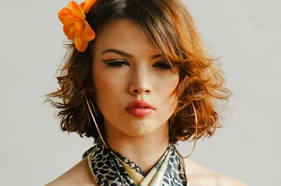 Sleep, Showers, and Sweat — What’s Safe With Hoop Earrings (and What’s Not)