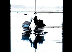 Stress-Free Charge Devices