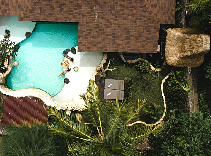 Luxury Ultimate Expression