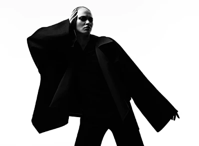 Runway to Reality: How High Fashion Defines Your Wardrobe