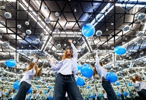 Manchester Museum of Illusions tips