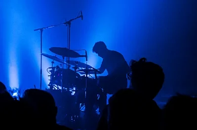 How to Spot the Best Online Drum Retailers for Professional-Grade Gear