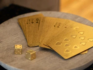 Gold Moment politics