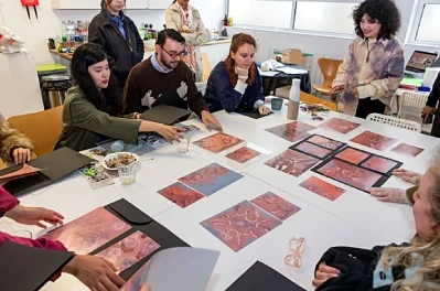 Unsettled Encounters: Xinyue Tao’s Lumen Practice and the Workshop as Method
