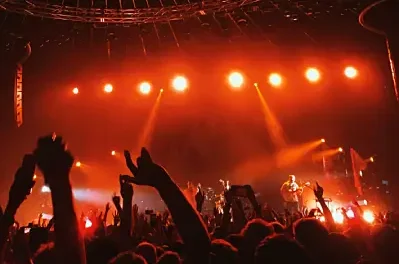 How to Create a Consistent Visual Identity for Your Next Concert