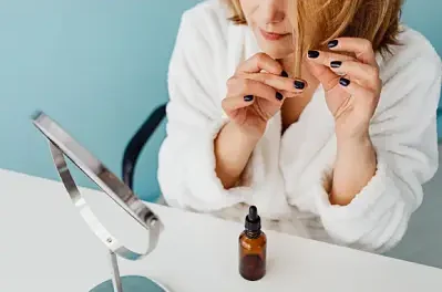 Modern Beauty Solutions for Hair Health & Thinning